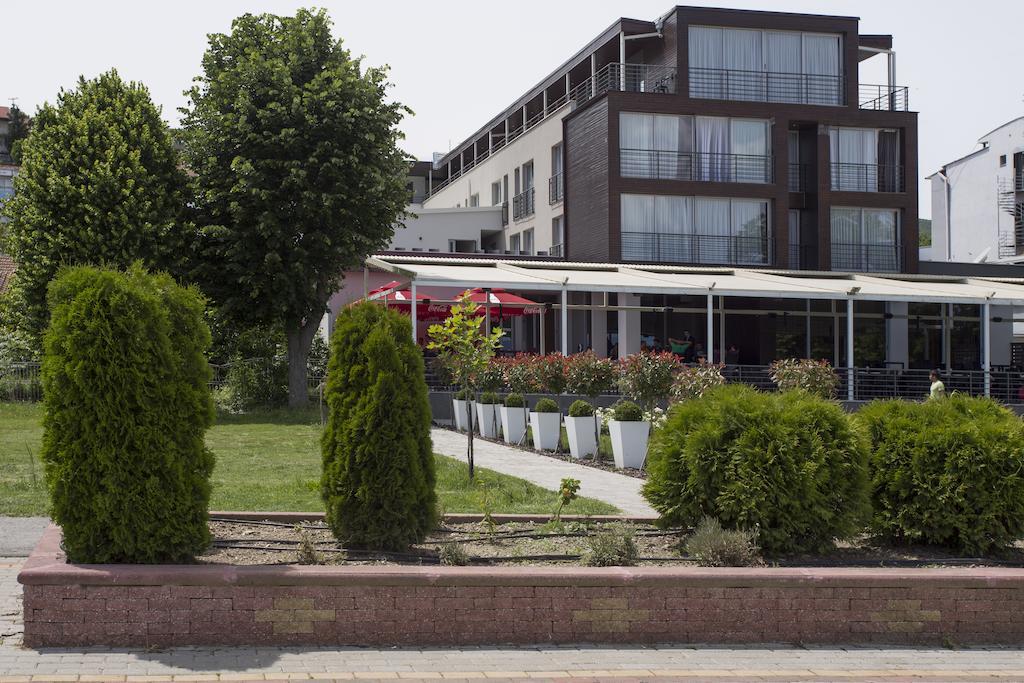 Romantique Dojran Hotel Luaran gambar